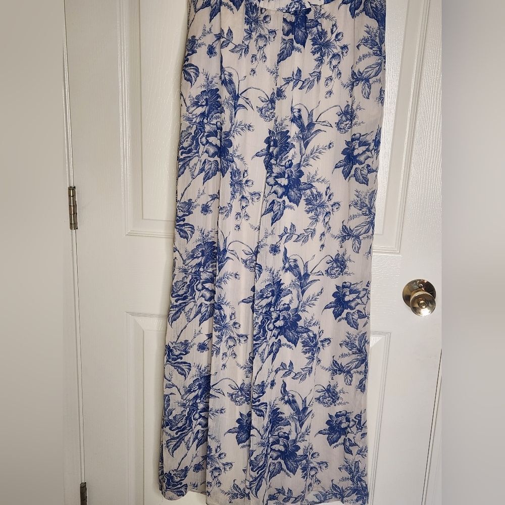 Express M toile floral Blue Wide Leg Pants